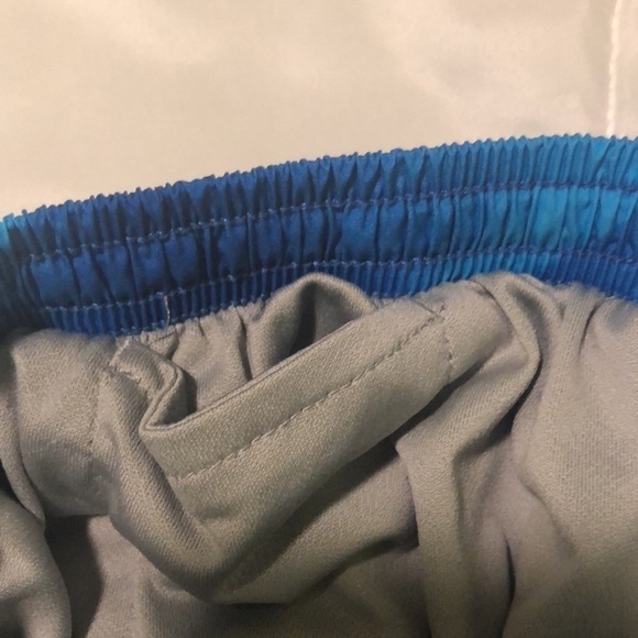 Nike Dri-fit blue and white shorts with lining - Picture 5 of 6